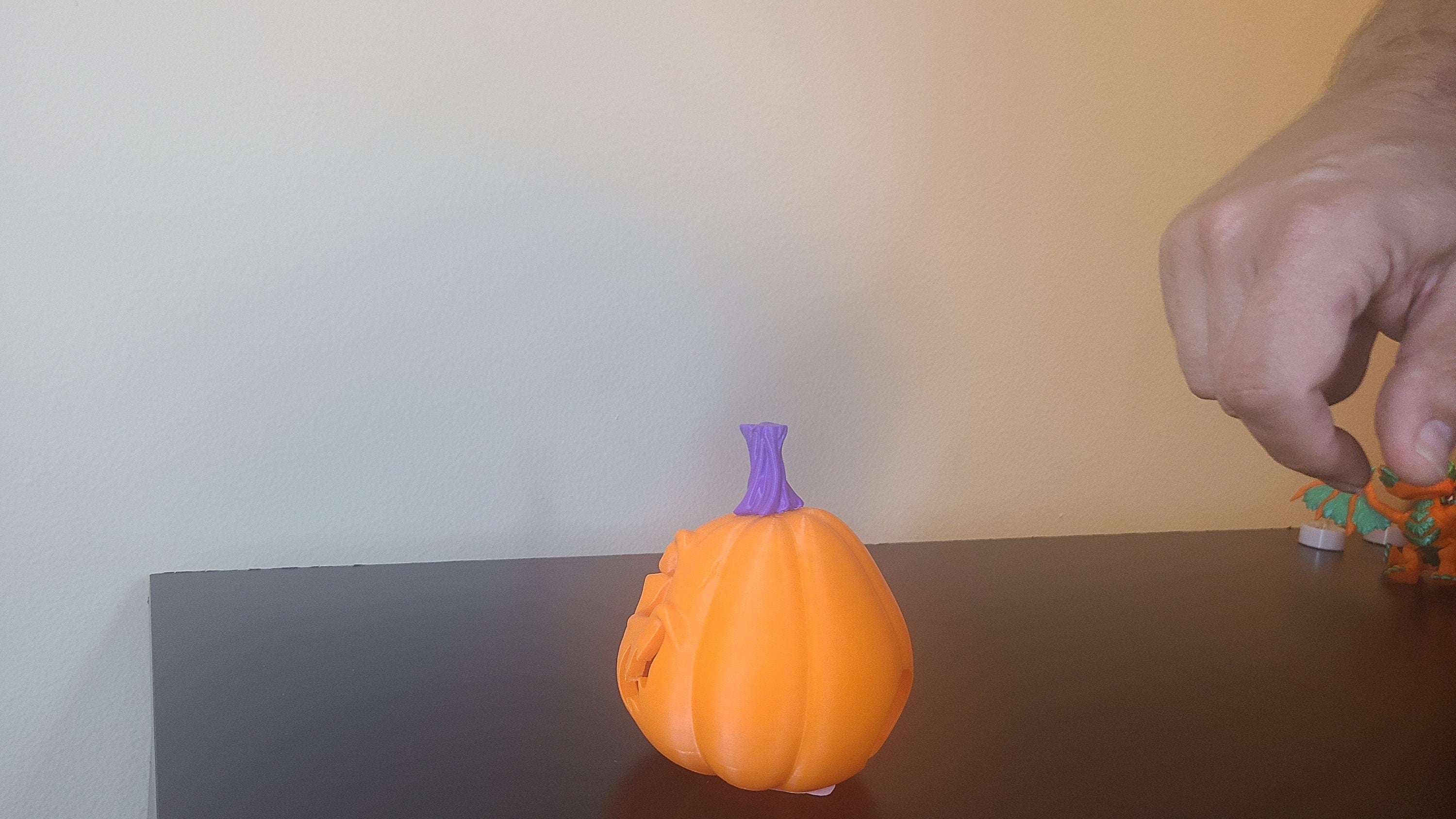 3D Printed Tealight Pumpkin, Halloween Tealight Holder, Halloween Pumpkin Decoration, Spooky Pumpkin Candleholder, Halloween Lights Holder