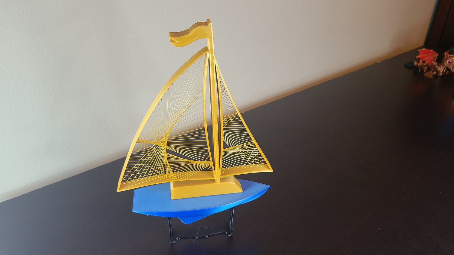 3D Printed Artistic Sailboat Figurine, Boat Sculpture, Boat Collectible, Sailboat Toy, Nautical Nursery Decor, Coastal Gift, Nursery Decor